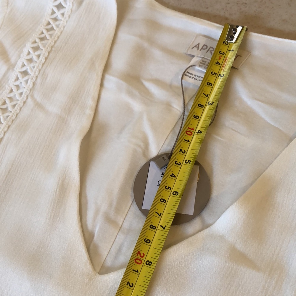 Apricot Bohemian long & lined crinkly gauzy fabric with embroidered X detail - Picture 10 of 12